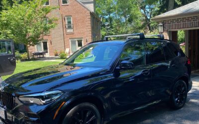 BMW X5. Mini Detail + Engine Bay #bmw #bmwx5 #mpackage #mobiledetailing #mobileservice #washme #wecometoyou🚐 #summer #weston #wellesley #needham #natick #milton #boston #dover #sherborn