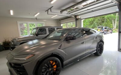 Lamborghini Urus. Signature Detail Service #lamborghini #urus #lamborghiniurus #car #detail #mobile #mobiledetailing #mobileservice #wecometoyou🚐 #metrowest #boston #weston #newton #wellesley #needham #natick #dover #sherborn #shoplocal
