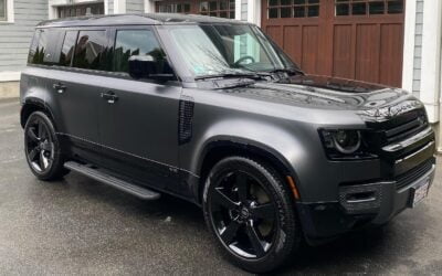 Land Rover Defender. Signature Detail #landrover #landroverdiscovery #discovery #auto #detailing #mobile #washmeinc #wecometoyou🚐 #mobileservice #weston #wellesley #needham #natick #newton #boston #brookline